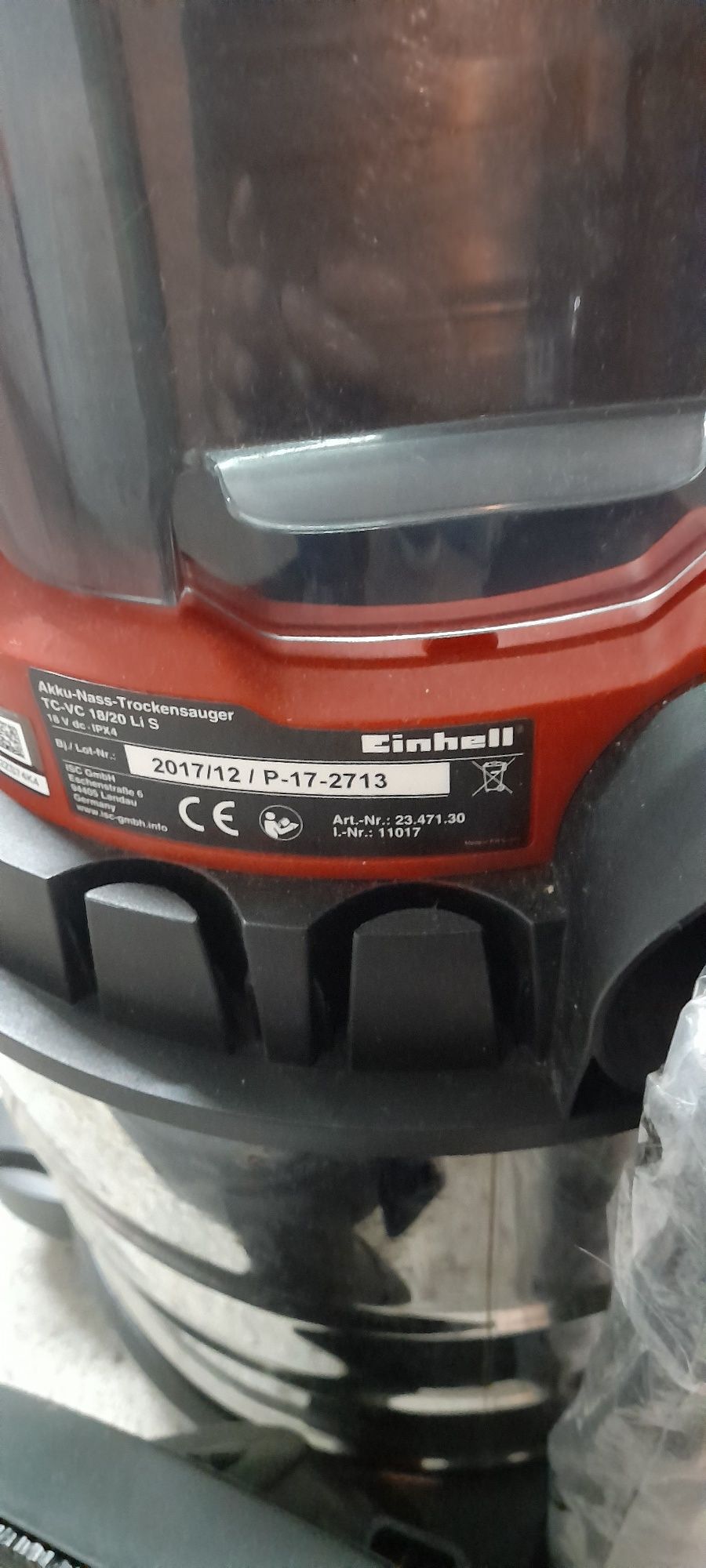 Vendo aspirador + duas baterias com carregador  einhell