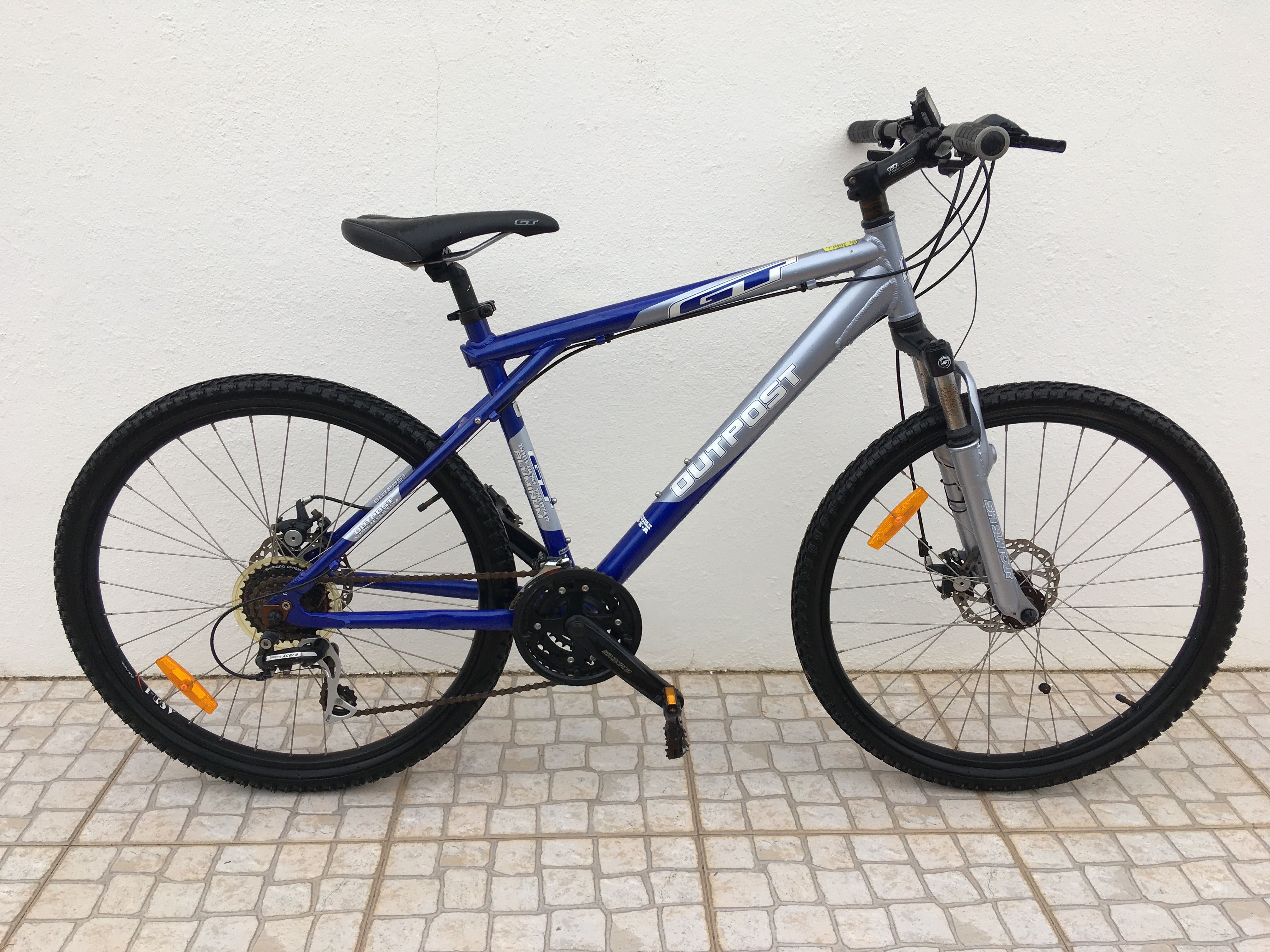 Bicicleta btt com travão de disco e roda 26”