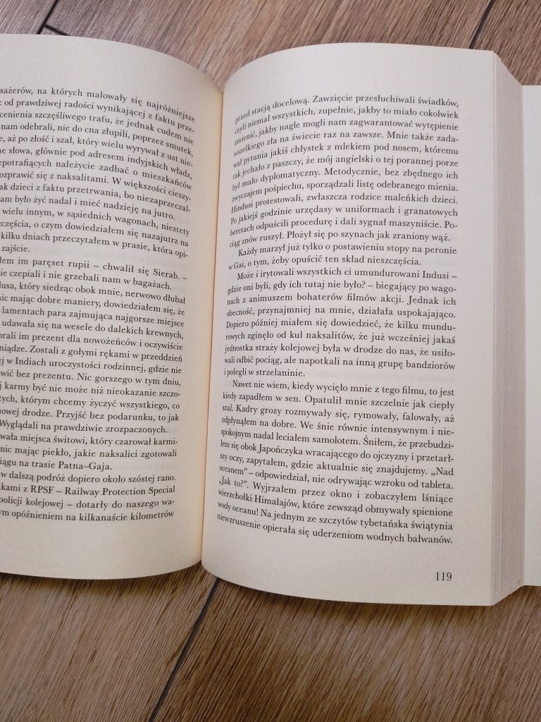 Artur Cieślar "Ułuda"