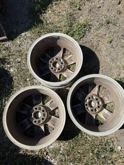 Продам три диски R 15 5/100