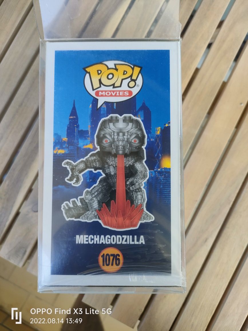 Funko pop movies Godzilla vs Kong - Mechagodzilla
Mechagodzilla
Glows