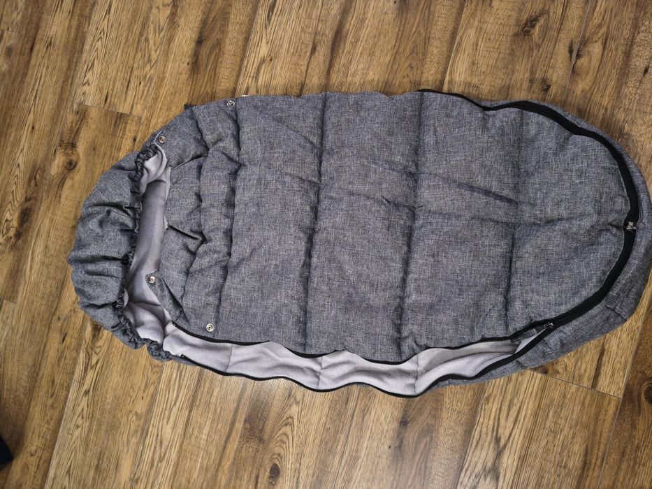 Spiworek Edisa do wózka spacerówki / gondoli