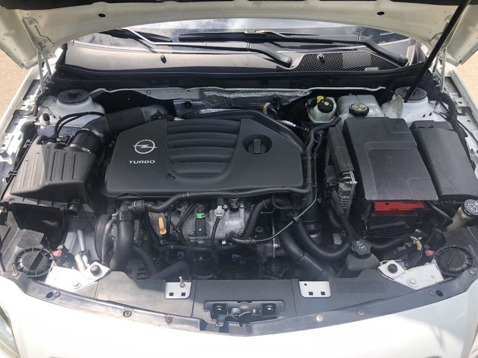 Opel Insignia 2.0  • Надійна, доглянута, без вкладень!