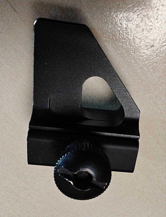 Механічний приціл на AR15 Iron (мушка та цілик)