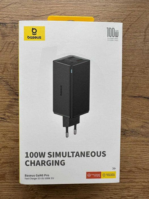 Зарядний пристрій Baseus GaN6 Pro 100W/140W Нові!