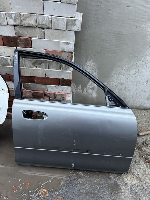 Двери дверь мазда 626 GE разборка мазда 626 GE двери дверь перед зад