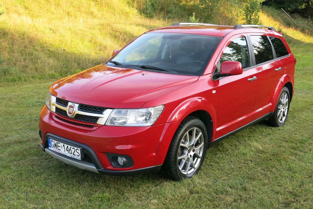 Fiat Freemont 7-osobowy , automat, najbogatsza wersja LOUNGE 4x4, NAVI, bezwypadkowy