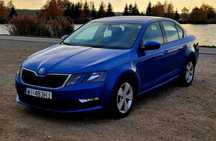 Wynajem samochodu Skoda Octavia sedan kombi wypożyczalnia samochodów