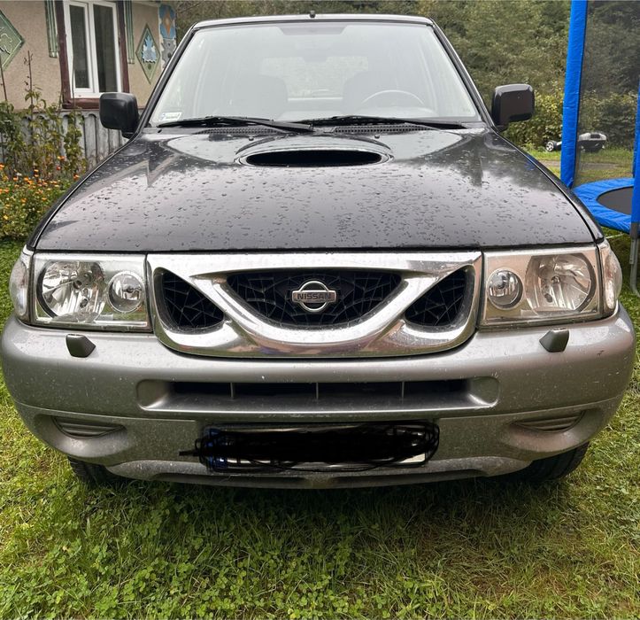 Nissan Terano 2 машина
