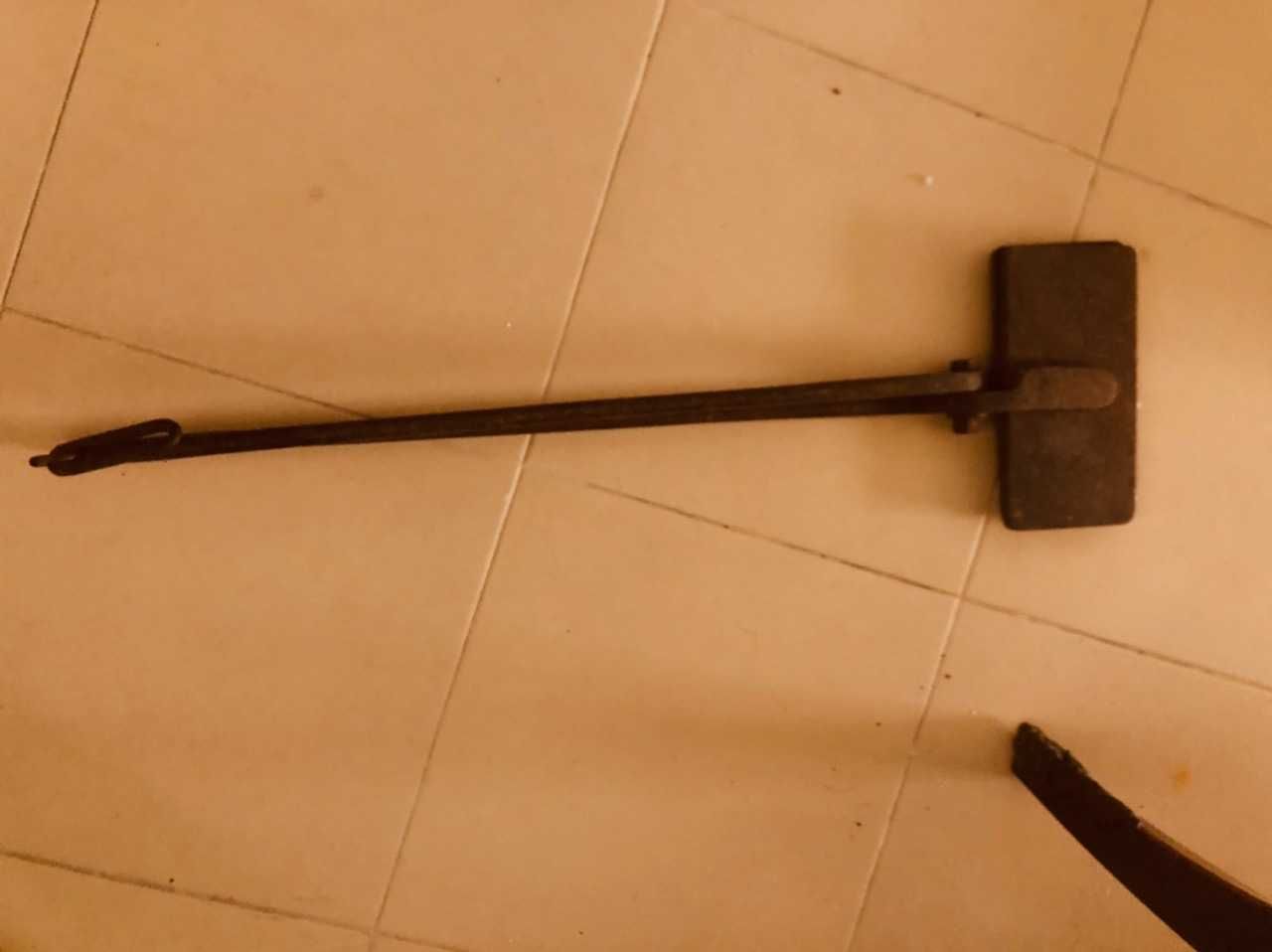Ferro cunho de hóstias antigo e muito raro