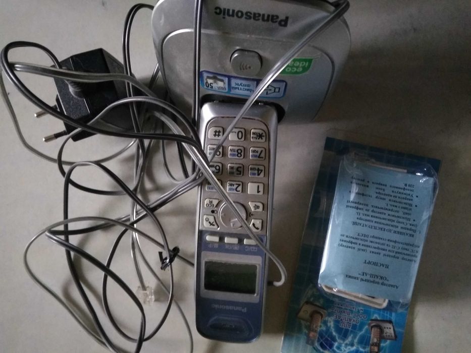 Телефон Panasonic KX - TG2511UA