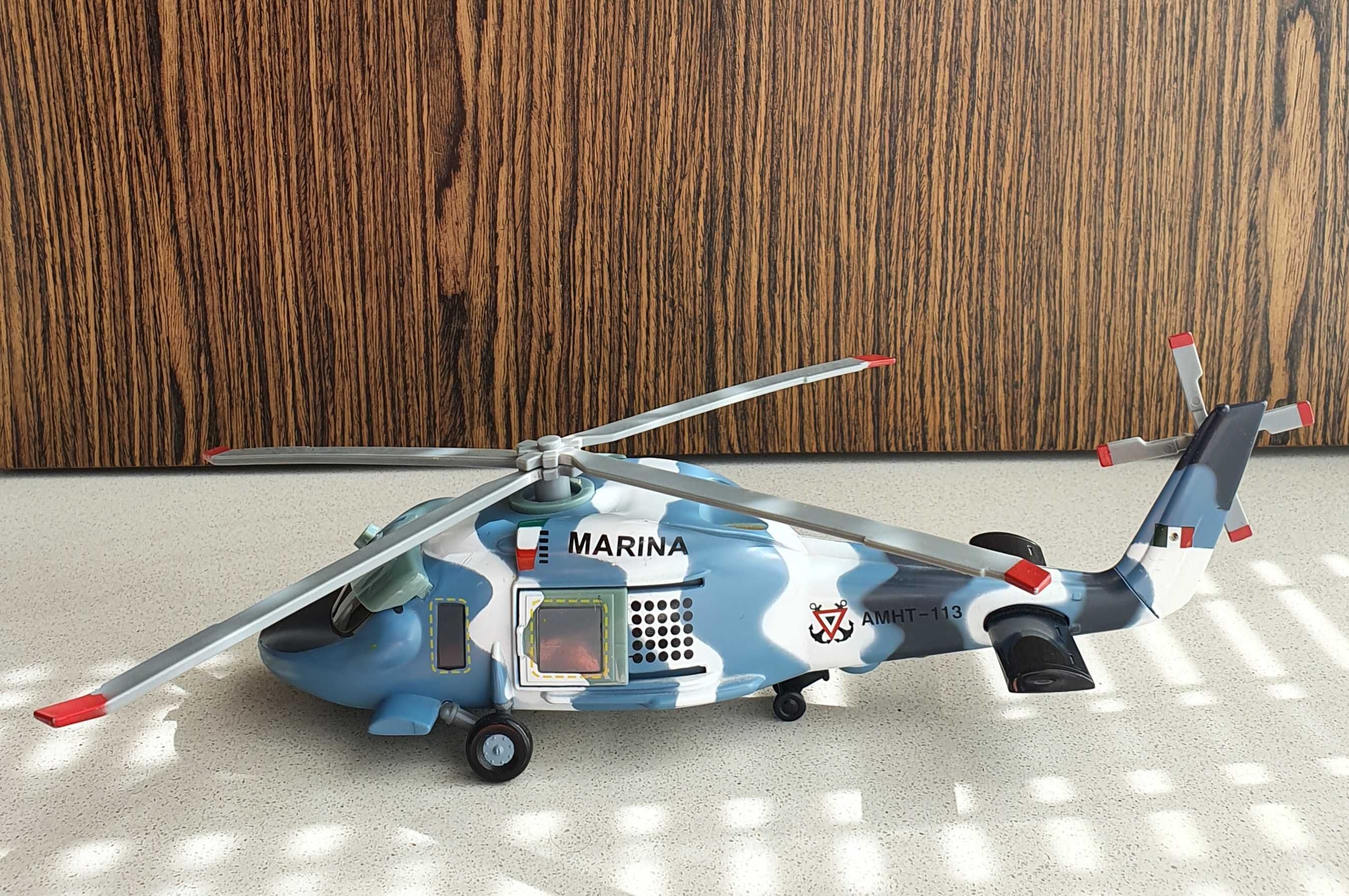 Вертолет Дисней Disney  Hector Vector