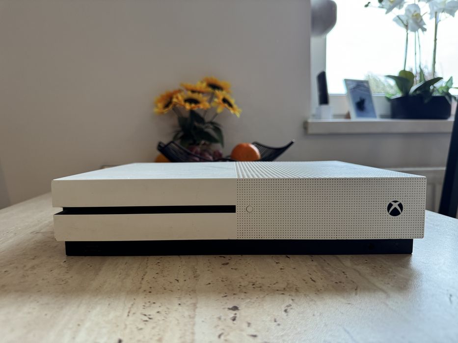 xbox one s bez padow i gier 100% sprawny