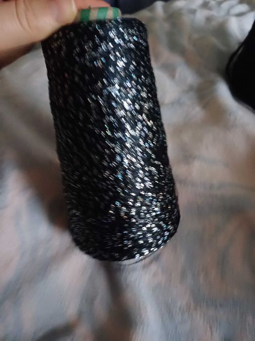 Пряжа с паеткой полиэстер 200г