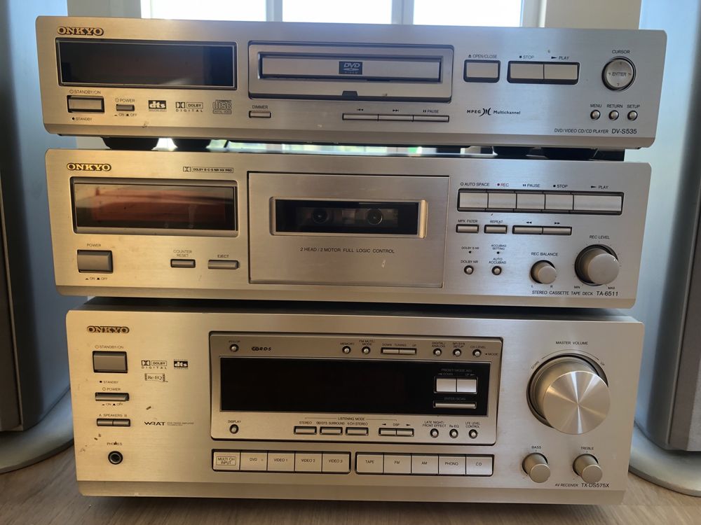 Zestaw kina domowego Onkyo + kolumny Quadral Ascent-650
