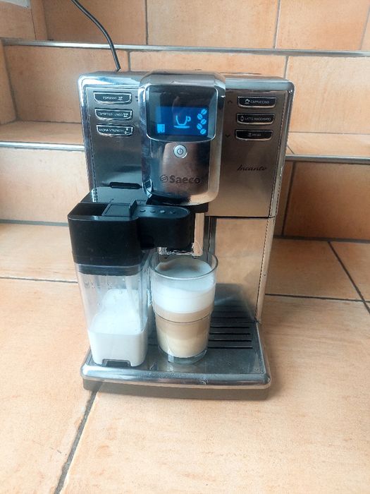 Кавомашина Saeco incanto
