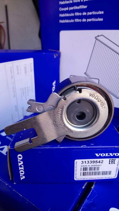 31339542 Volvo ролик натяжителя ремня грм (оригінал)