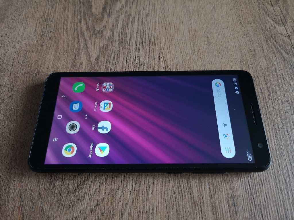 Smartfon Alcatel 1B