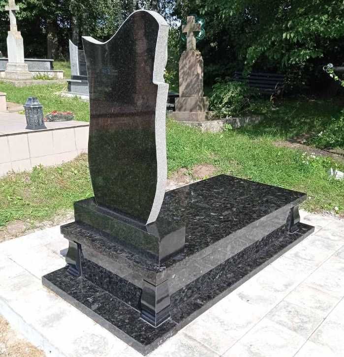 Акція Пам'ятник з граніту