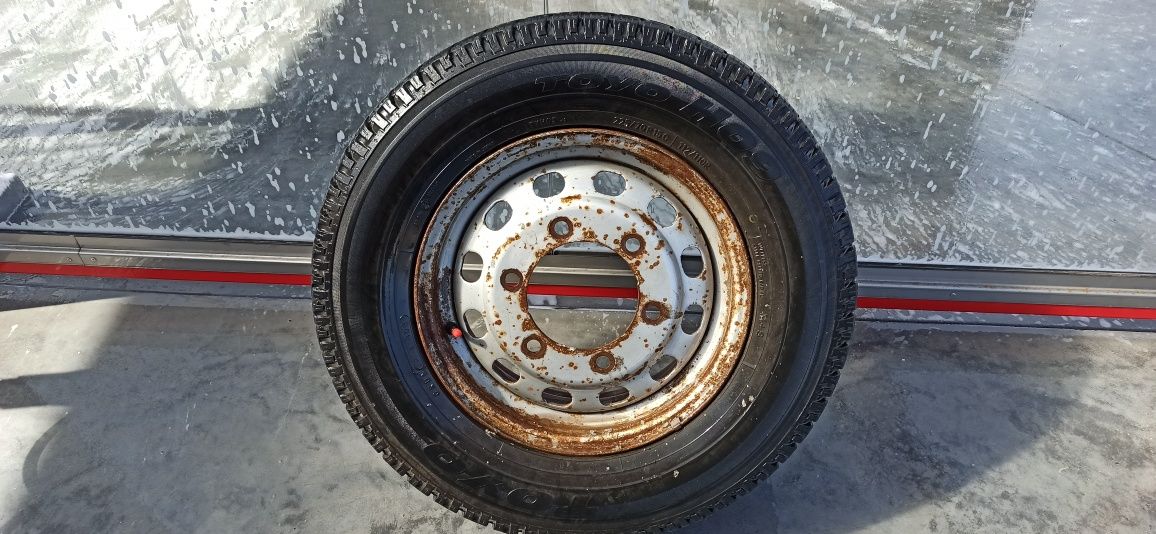 Шина з диском Тoyo M+S 225/70 R15