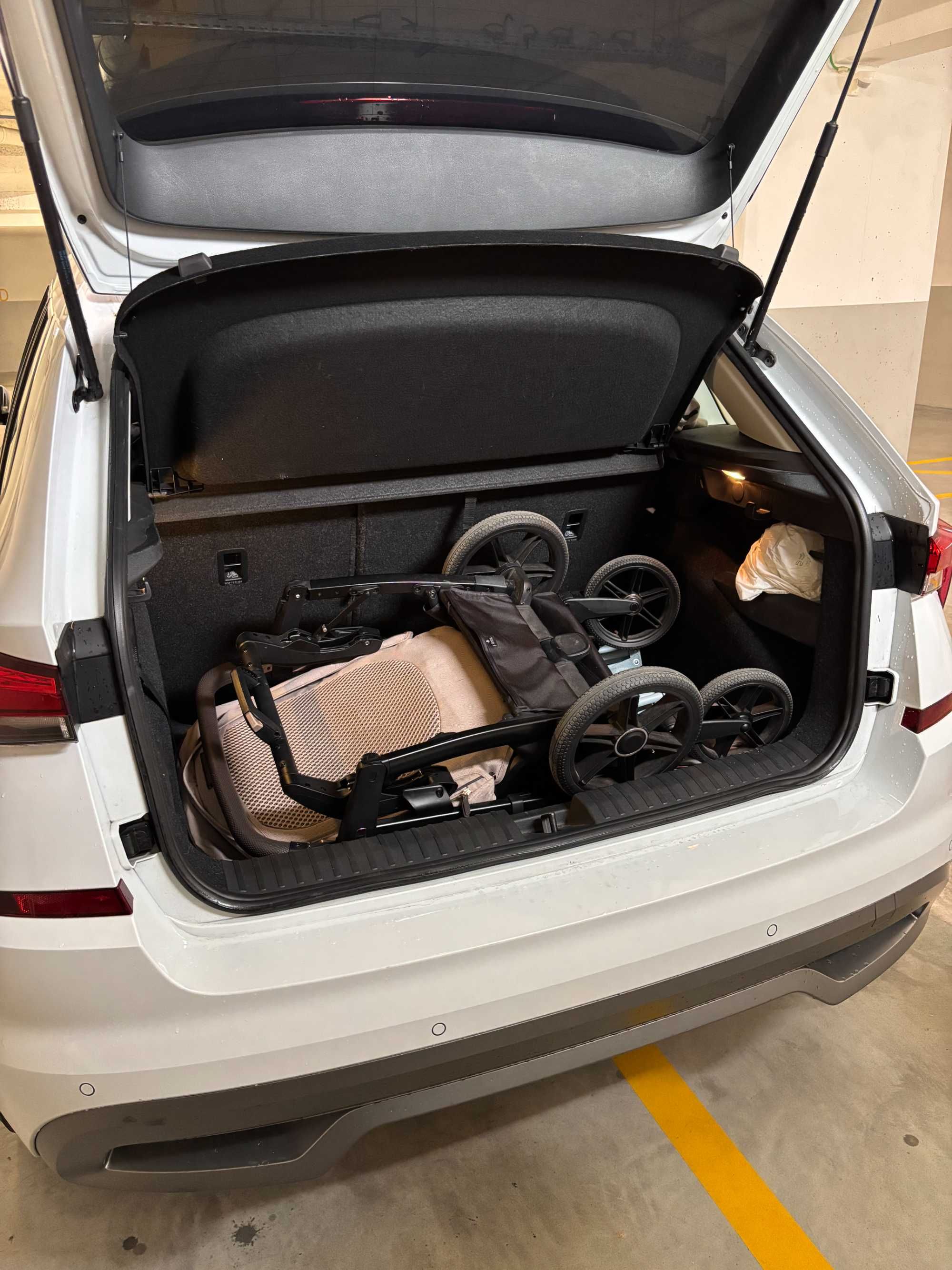 Skoda Kamiq 1.0 TSI Ambition DSG Caixa automática e com full extras