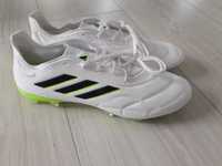 Profesjonalne buty piłkarskie korki Adidas Copa Pure.1 FG, HQ8971 r 44