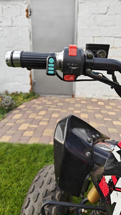 Квадроцикл електричний