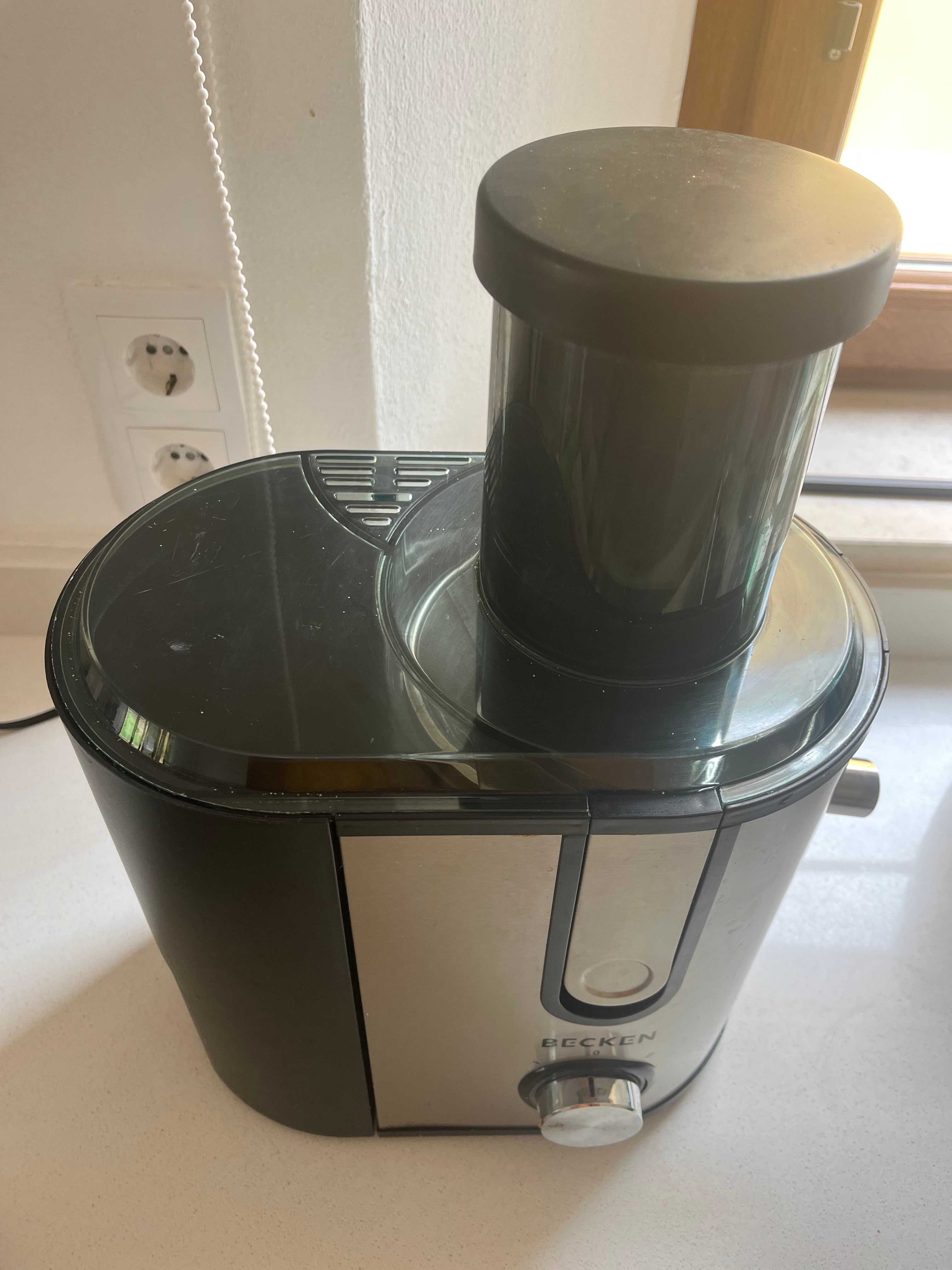 Becken Juicer – Great Condition!
