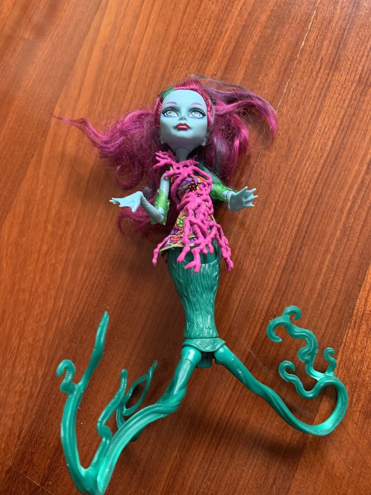 Boneca original monster high