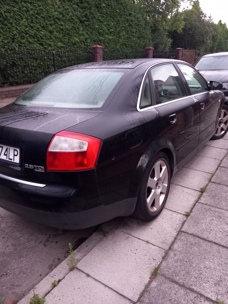 Audi a4 2.5 tdi quattro full opcja