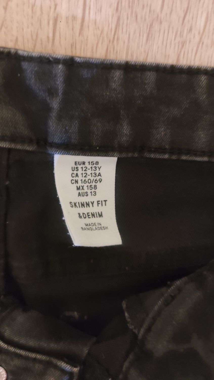 czarne spodnie skinny r. 158