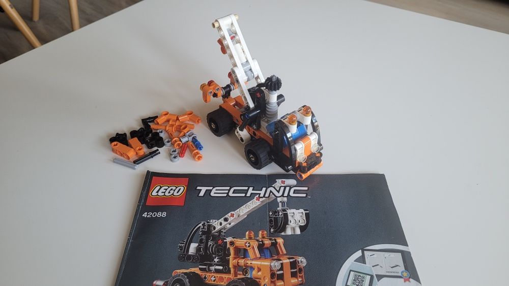 Lego technic 42088