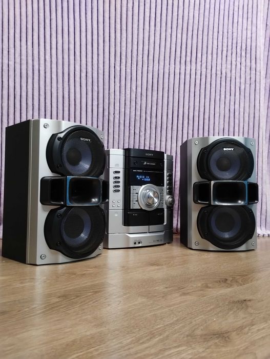 Мощный муз центр 500 Вт ( Блютуз - AUX ) Sony Сабвуферы в колонках