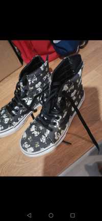 Butu Vans Peanuts rozmiar 30,5