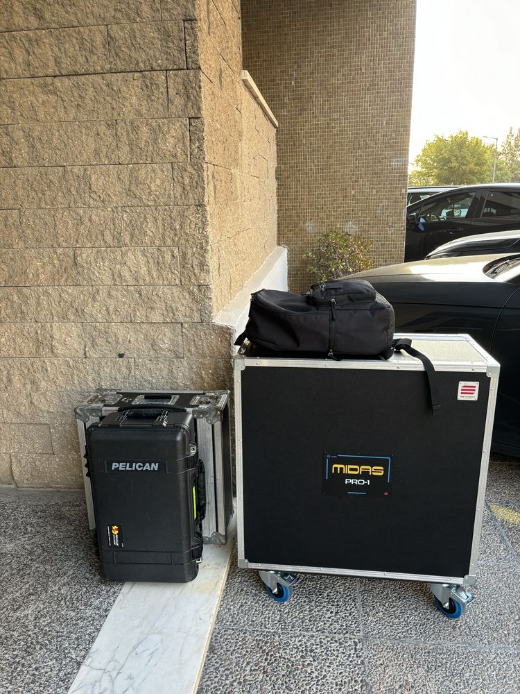 Midas Pro 1 + Flight Case SantoSom