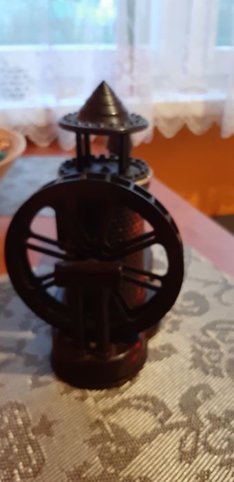 Zegarek na komode czy lodówkę