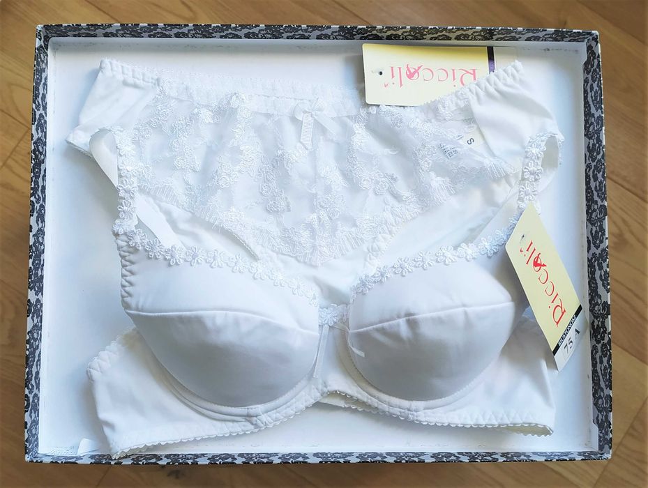 Komplet: stanik biustonosz 75A + majtki figi, NOWE, biały