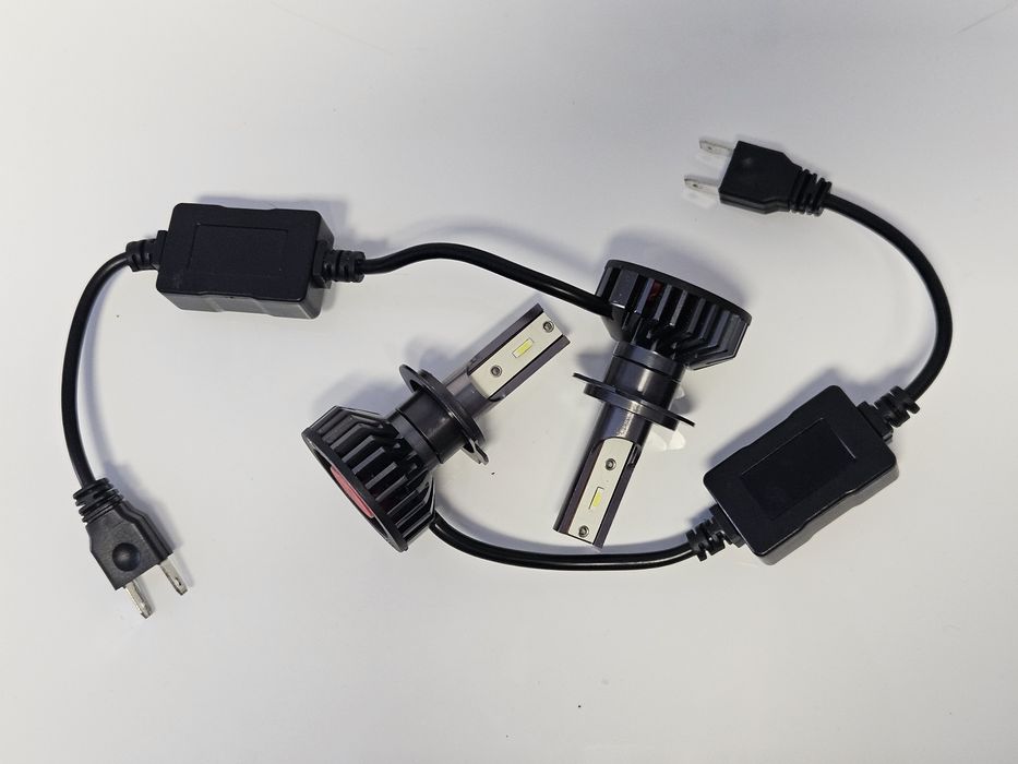Lâmpadas LED H1 + H7