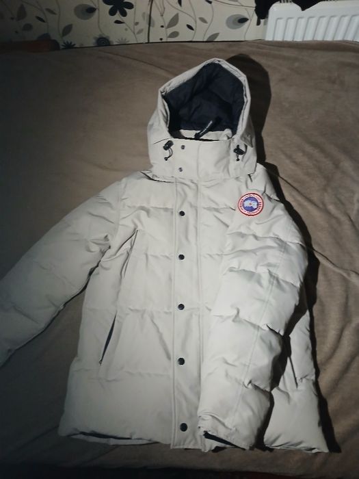 Курта унисекс у розмірі m сірого кольору