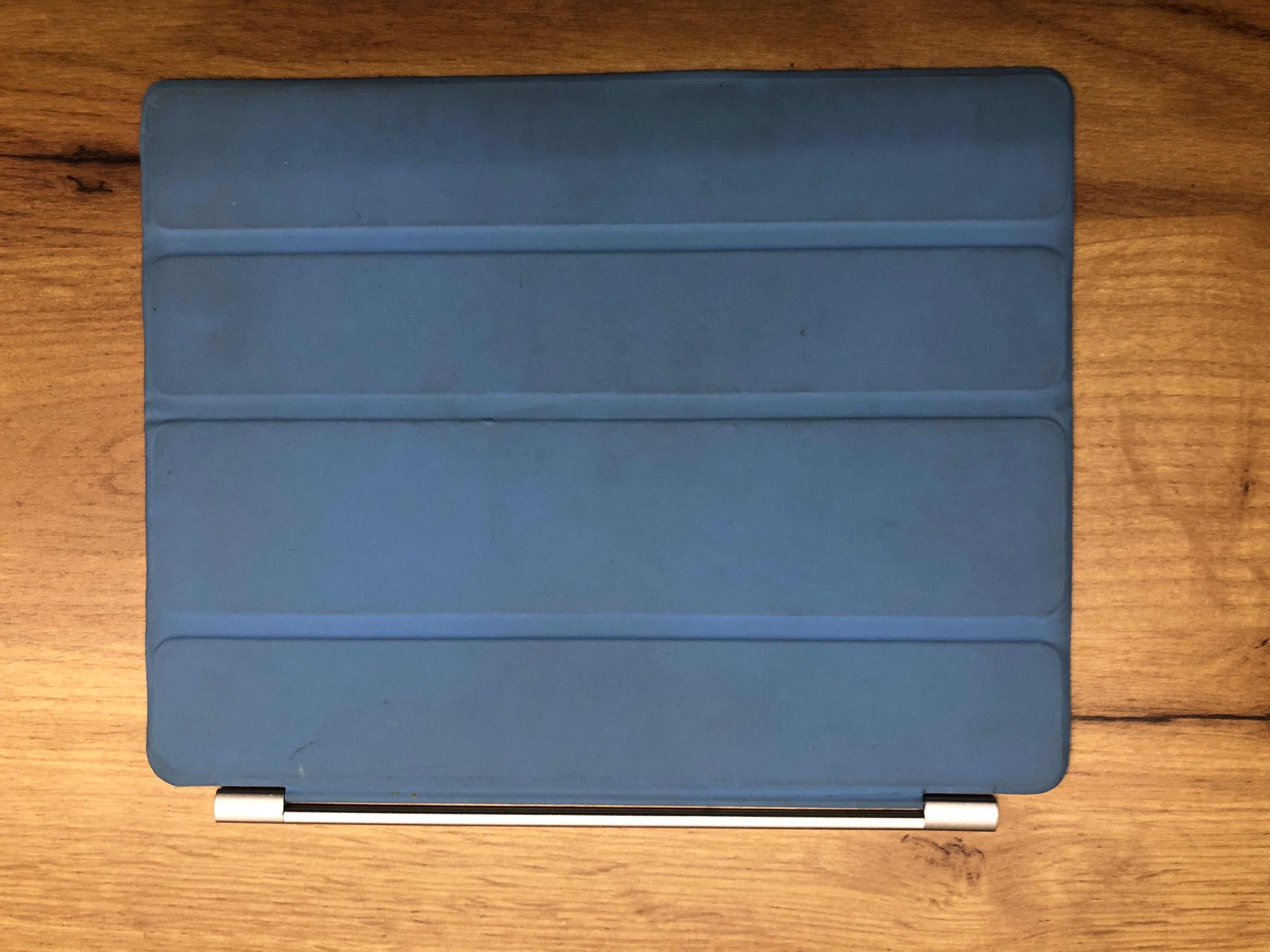 iPad smart cover