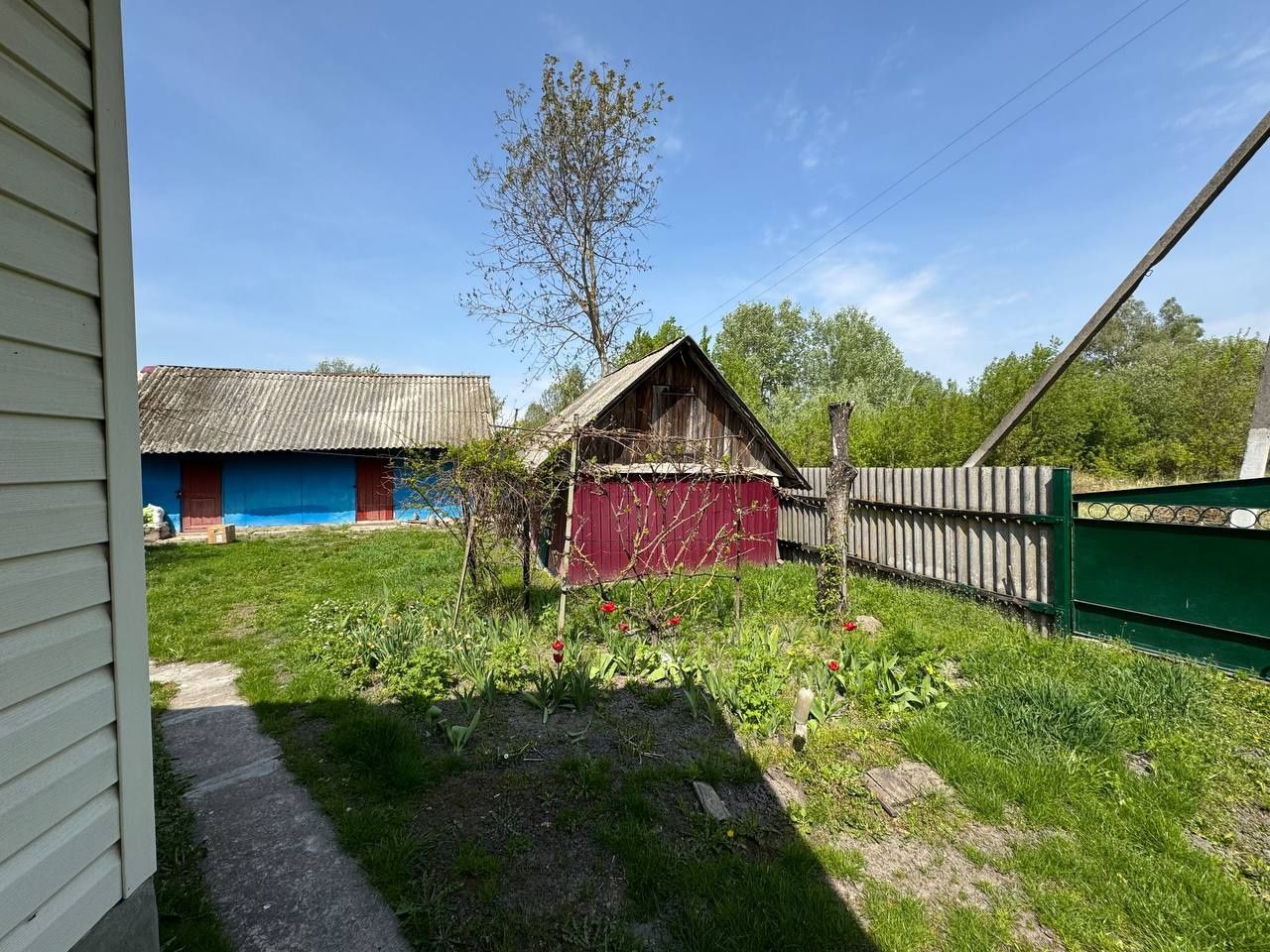 Продається будинок в селі