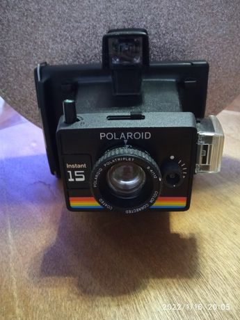Polaroid Instant 15, aparat fotograficzny, przedmiot kolekcjonerski