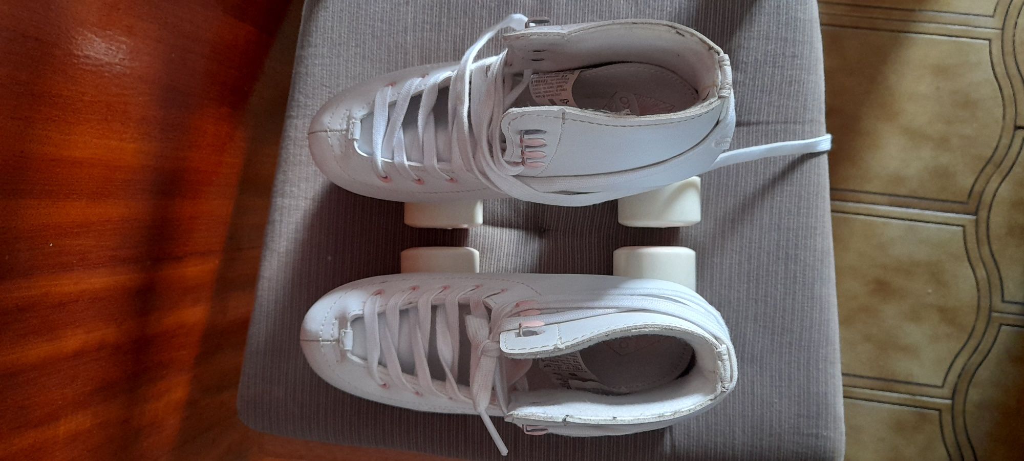 Vendo estes patins