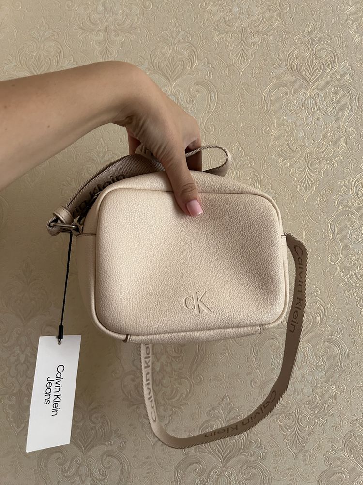 Сумка кроссбоді calvin klein оригінал