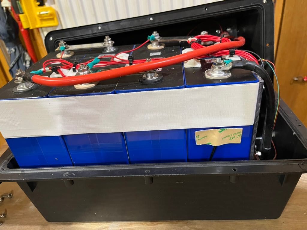 Аккумулятор LiFePo4 12V 300Ah 3.6 кВт·год НОВИЙ