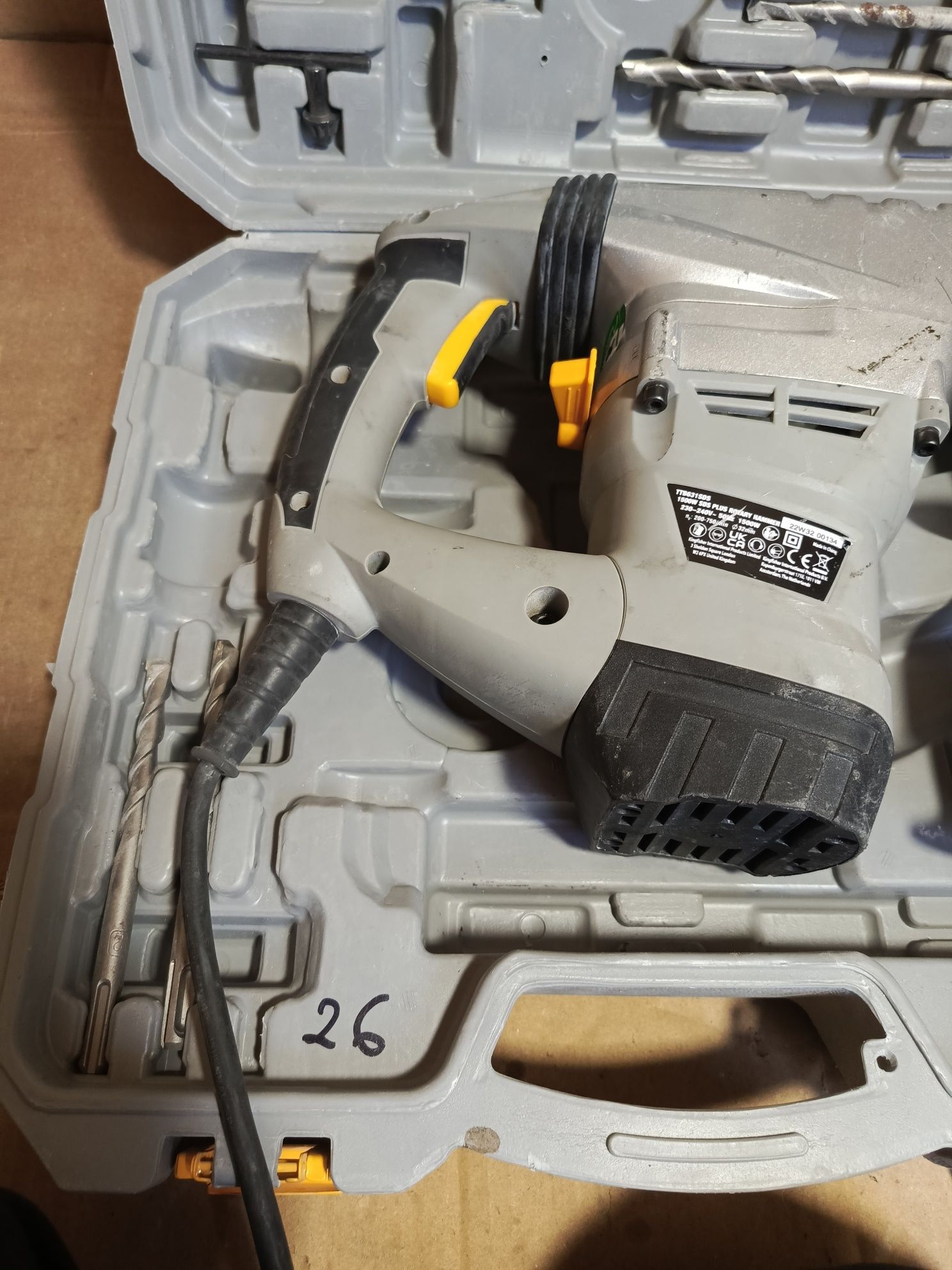 Młotowiertarka udarowa titan SDS plus młot udarowy TTB631sds  26