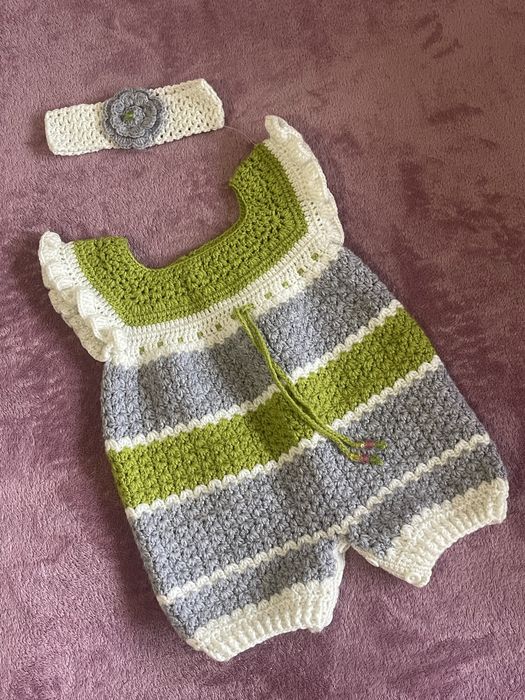 Детский вязаный боди