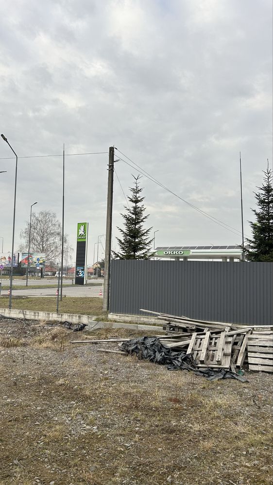 Продам комерційне приміщення Баранинці