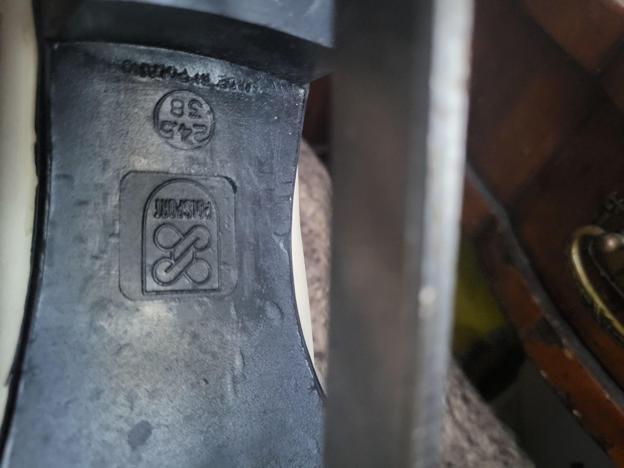 Łyżwy białe Fabos Krosno 38