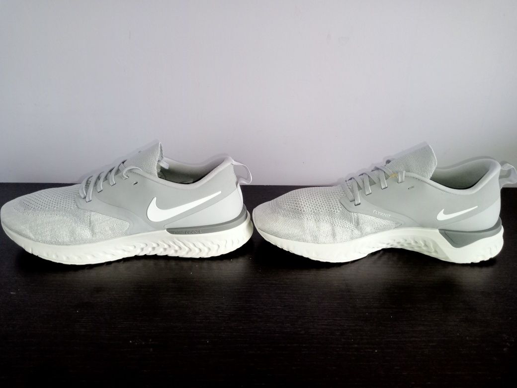 Nike Flykint nr 45.5--29.5 cm